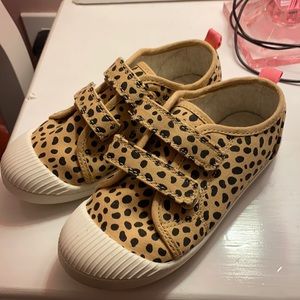 Girls Cheetah Shoes